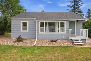 2010 RED DALE DR, Rapid City, SD 57702