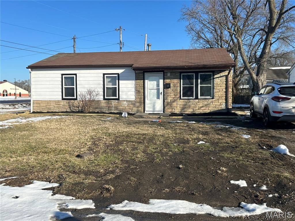 601 Saint Monica Drive, Cahokia, IL 62206