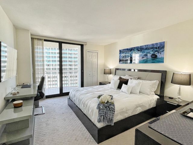 3000 N Ocean Drive 16-b, Singer Island, FL 33404