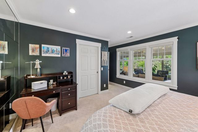 330 Peavey Road, Wayzata, MN 55391