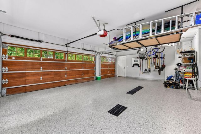 330 Peavey Road, Wayzata, MN 55391