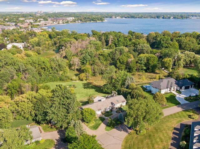 330 Peavey Road, Wayzata, MN 55391