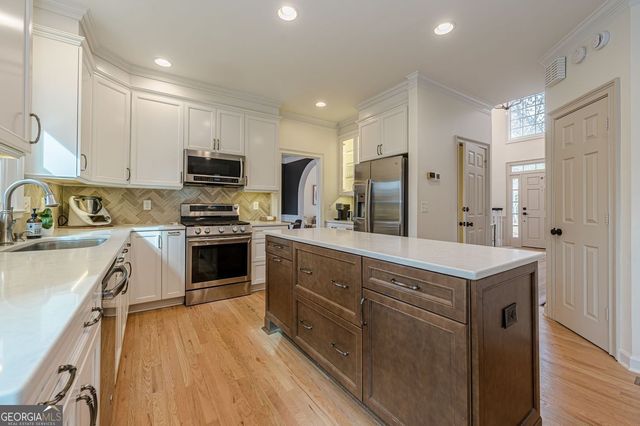 6430 Bannerhorn Run, Alpharetta, GA 30005