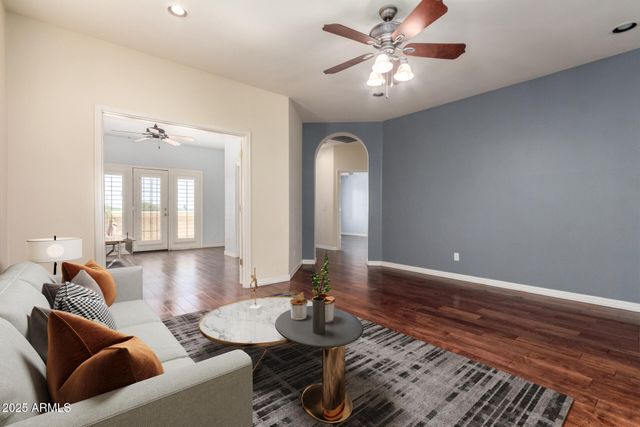 8149 N 13TH Place, Phoenix, AZ 85020