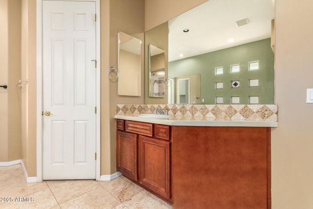 8149 N 13TH Place, Phoenix, AZ 85020