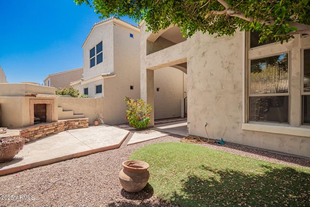 8149 N 13TH Place, Phoenix, AZ 85020