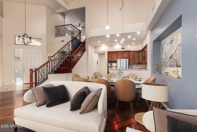 8149 N 13TH Place, Phoenix, AZ 85020