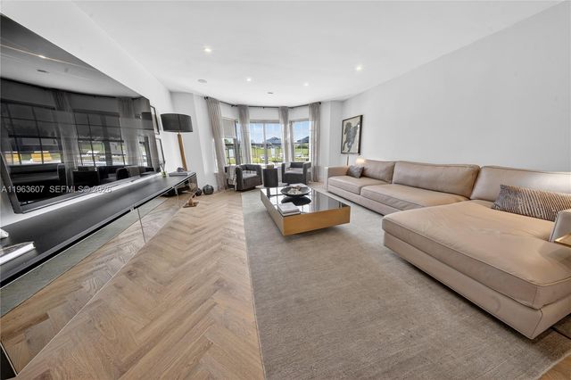 4312 NE 22nd Ave, Fort Lauderdale, FL 33308