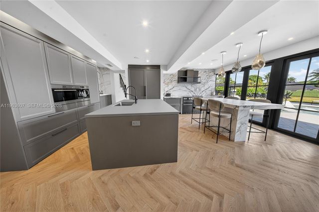 4312 NE 22nd Ave, Fort Lauderdale, FL 33308