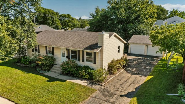 1604 9th Avenue SE, Rochester, MN 55904