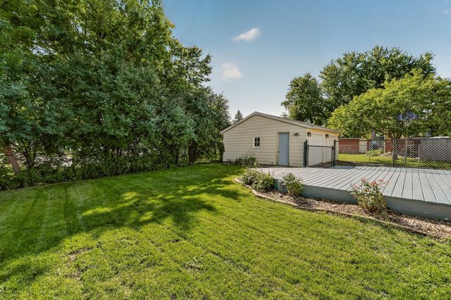 1604 9th Avenue SE, Rochester, MN 55904