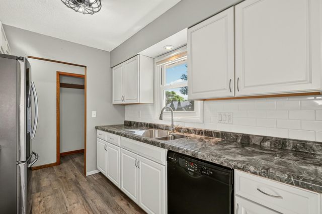 1604 9th Avenue SE, Rochester, MN 55904