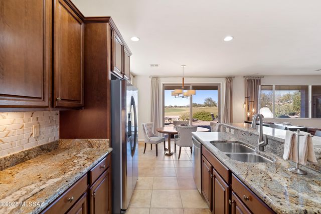 60872 E Arroyo Vista Drive, Oracle, AZ 85623