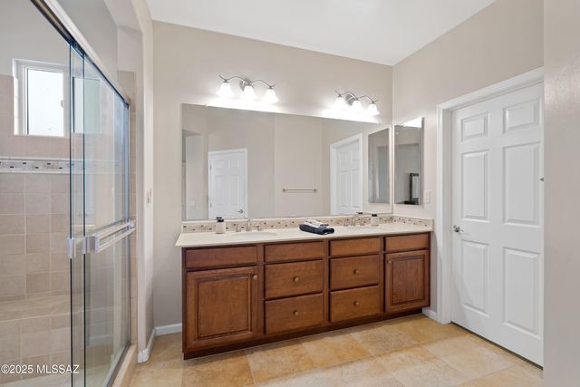 60872 E Arroyo Vista Drive, Oracle, AZ 85623