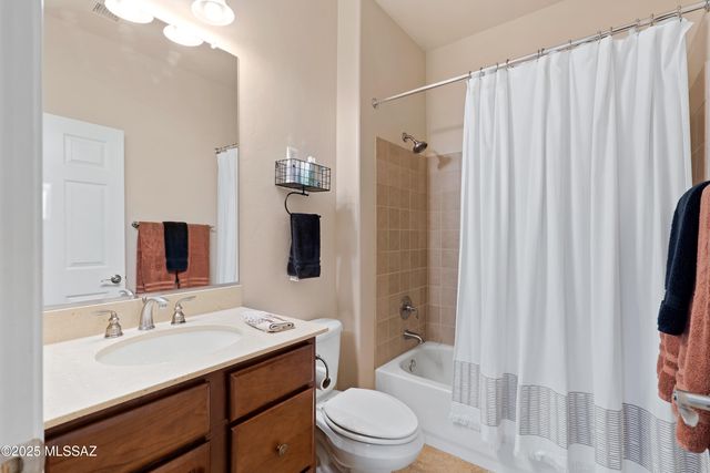 60872 E Arroyo Vista Drive, Oracle, AZ 85623