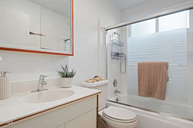 1983 Tiffany Court, Camarillo, CA 93010