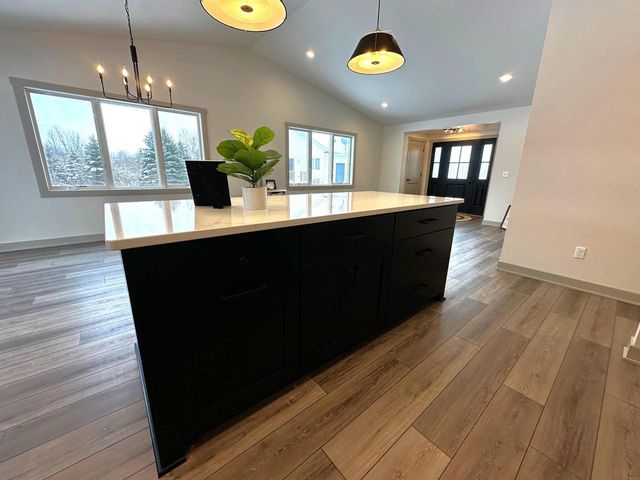 116 Sunrise COURT, Cedar Grove, WI 53013