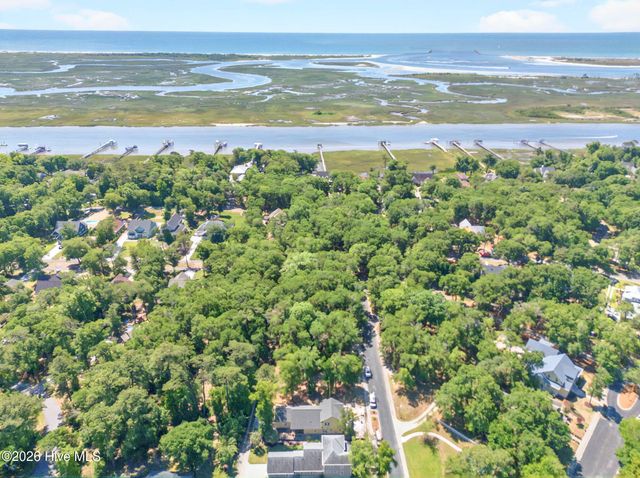 9110 Ocean Harbour Golf Club Road SW, Calabash, NC 28467