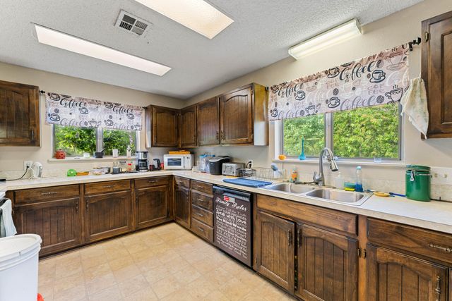 4255 Williams Highway, Grants Pass, OR 97527