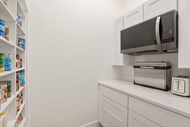 16107 N AUSTIN Rd, Spokane, WA 99208