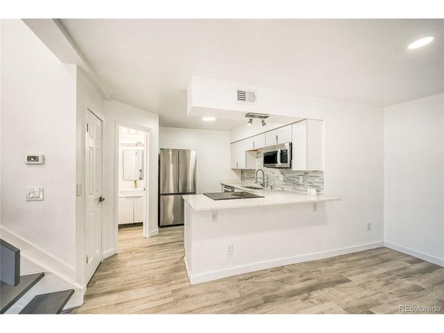 1825 Kendall St 205, Lakewood, CO 80214