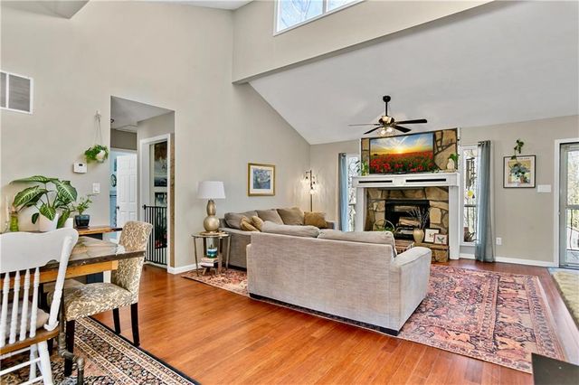 4215 Brandon Ridge NE Drive, Marietta, GA 30066