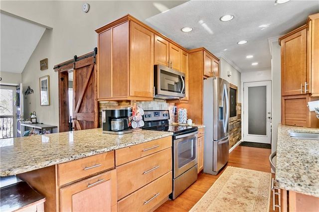 4215 Brandon Ridge NE Drive, Marietta, GA 30066