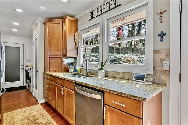 4215 Brandon Ridge NE Drive, Marietta, GA 30066