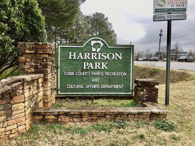 4215 Brandon Ridge NE Drive, Marietta, GA 30066