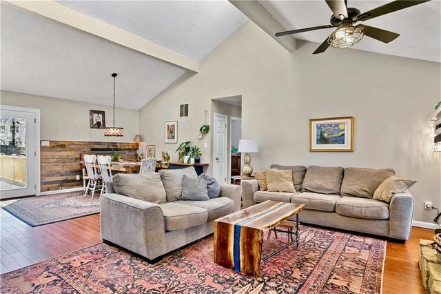 4215 Brandon Ridge NE Drive, Marietta, GA 30066