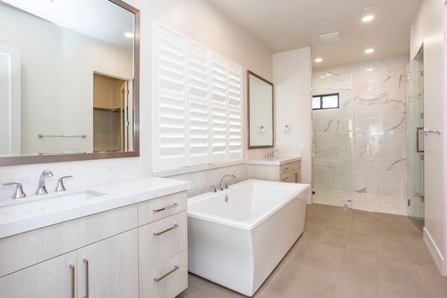 1319 Trey Way, Modesto, CA 95356