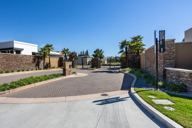 1319 Trey Way, Modesto, CA 95356