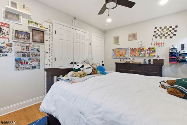 61 Queen Anne Dr, Bernards Twp., NJ 07920