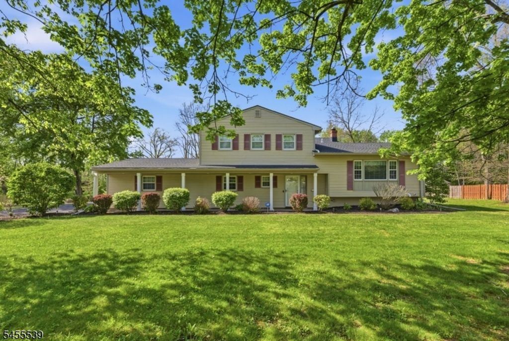 61 Queen Anne Dr, Bernards Twp., NJ 07920 — photo 2