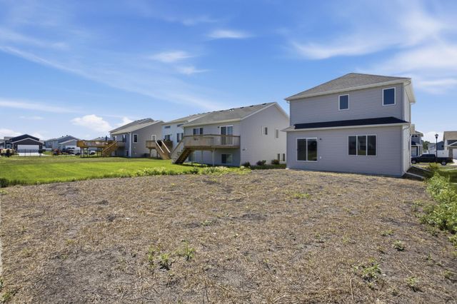 6874 Joseph Street, Horace, ND 58047