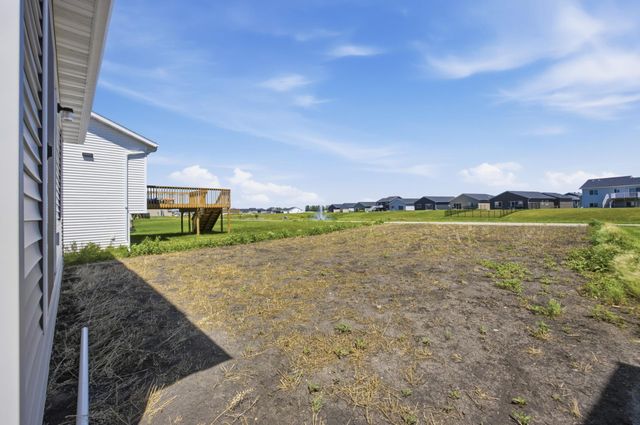 6874 Joseph Street, Horace, ND 58047