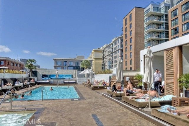 207 5th Avenue, San Diego, CA 92101