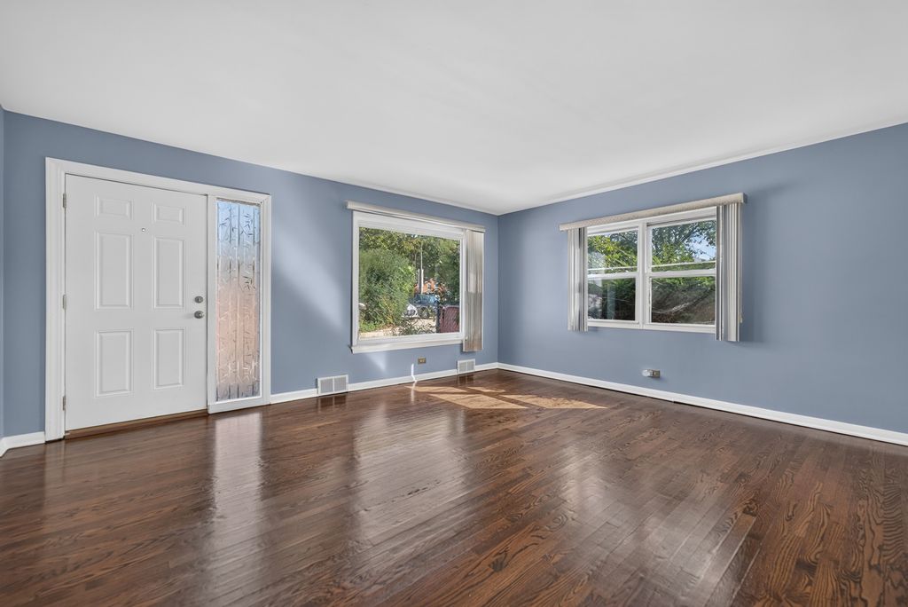 816 S La Grange Road, La Grange, IL 60525 — photo 2