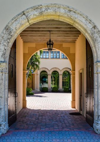 790 S County Road, Palm Beach, FL 33480