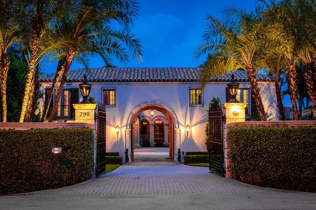 790 S County Road, Palm Beach, FL 33480