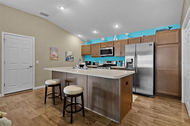 6080 ALLEN AVENUE, The Villages, FL 32163