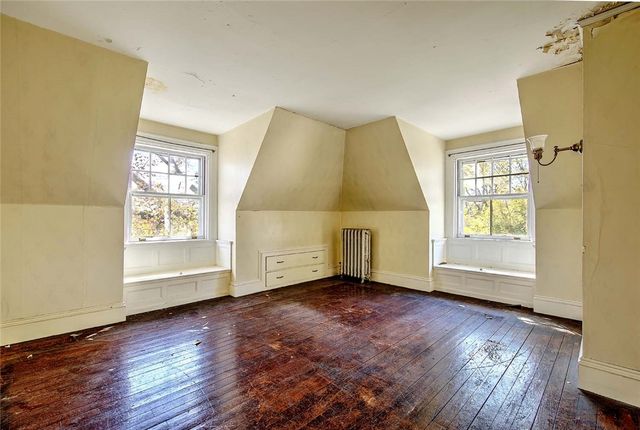 63 Orchard Avenue, Providence, RI 02906