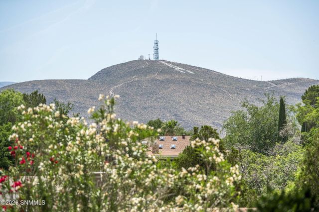 1766 Imperial Ridge, Las Cruces, NM 88011