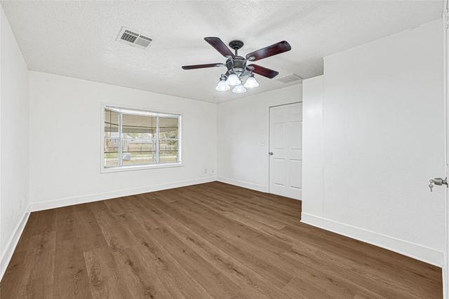 4215 East Lane, Houston, TX 77026