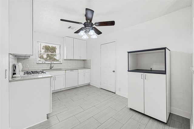 4215 East Lane, Houston, TX 77026
