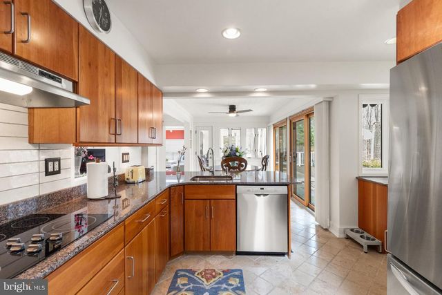 1403 ELLENGLEN RD, Towson, MD 21286