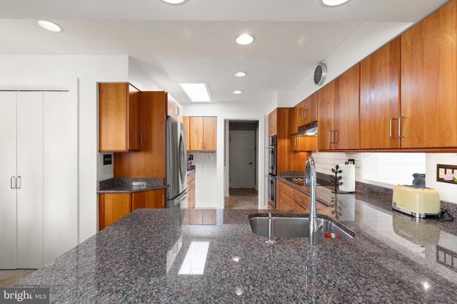 1403 ELLENGLEN RD, Towson, MD 21286