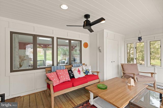 1403 ELLENGLEN RD, Towson, MD 21286