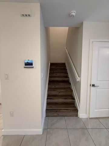 497 NE 4th Street, Florida City, FL 33034