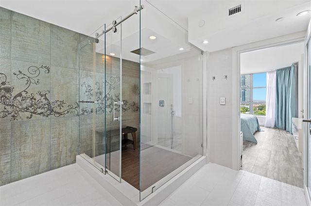 19195 Mystic Pointe Dr 1107, Aventura, FL 33180
